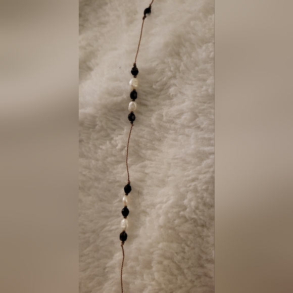 Neutral Knot Necklace - Picture 4 of 6